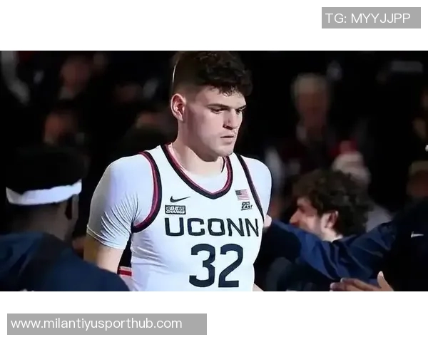 克林根与杨瀚森球队或将交易罗威争冠球队对他青睐有加 克林根与杨瀚森球队或将交易罗威争冠球队对他青睐有加